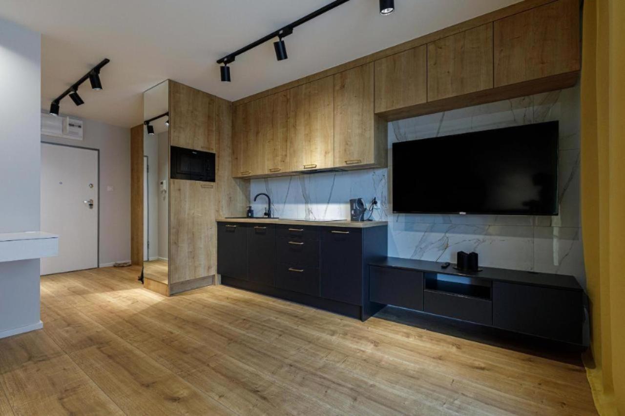 Urban Chic - Studio Apartment - Odra View&Witolda ヴロツワフ エクステリア 写真